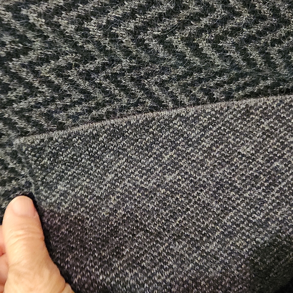 Sweater Coat, Size M - Picture 6 of 11